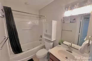 2104 Ayrsley Town Blvd, Charlotte, NC 28273 - Photo 15