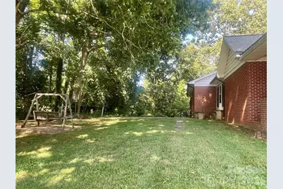 1099 Amherst Road, Morganton, NC 28655 - Photo 7