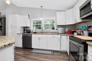 602 Timberwood Dr, Fort Mill, SC 29708 - Photo 5