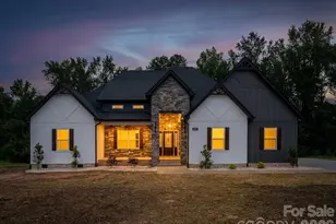 1007 Harrogate Dr, Bessemer City, NC 28016 - Photo 1