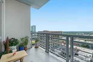333 W Trade St, Charlotte, NC 28202 - Photo 15