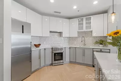 333 W Trade Street #1306, Charlotte, NC 28202 - Photo 3