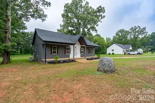 3916 E Maiden Rd, Maiden, NC 28650 - Photo 3