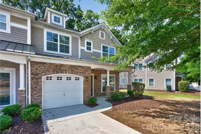 4711 Craigmoss Lane, Charlotte, NC 28278 - Photo 3