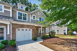 4711 Craigmoss Ln, Charlotte, NC 28278 - Photo 3