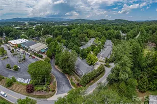 1 Willoughby Run Dr, Asheville, NC 28803 - Photo 3