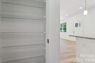 706 N 9th Street, Bessemer City, NC 28016 - Photo 9