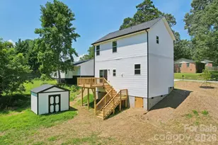 706 N 9th St, Bessemer City, NC 28016 - Photo 27