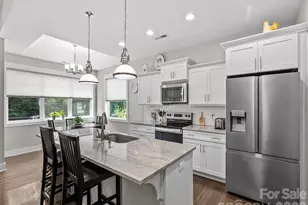 76 S Anvil Ave, Hendersonville, NC 28792 - Photo 7