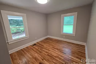 61 Wright Ln, Brevard, NC 28712 - Photo 15