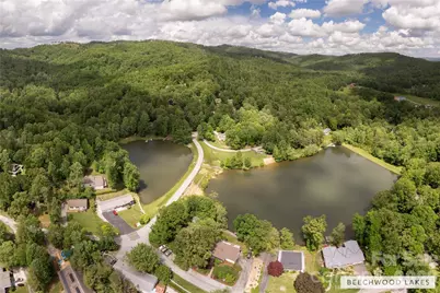 32 Beechwood Lakes Drive, Hendersonville, NC 28792 - Photo 23