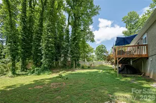 32 Beechwood Lakes Dr, Hendersonville, NC 28792 - Photo 17