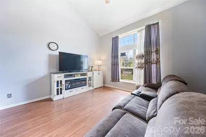 13000 Greycrest Drive, Charlotte, NC 28278 - Photo 5