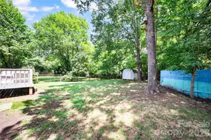 13000 Greycrest Dr, Charlotte, NC 28278 - Photo 33