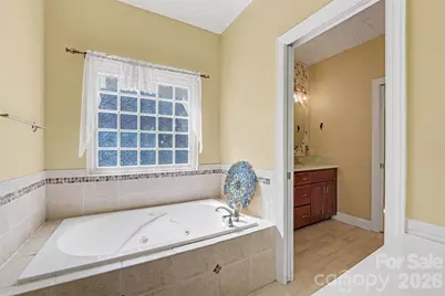3563 Wandering Lane NE #33, Hickory, NC 28601 - Photo 25