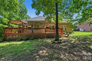 3563 Wandering Ln NE, Hickory, NC 28601 - Photo 41