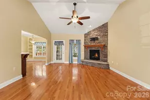 3563 Wandering Ln NE, Hickory, NC 28601 - Photo 11