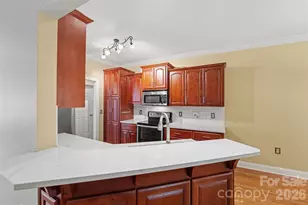 3563 Wandering Ln NE, Hickory, NC 28601 - Photo 17