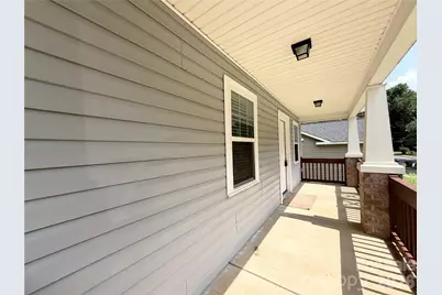 3125 Amay James Avenue, Charlotte, NC 28208 - Photo 5