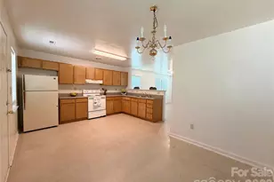 3125 Amay James Ave, Charlotte, NC 28208 - Photo 17