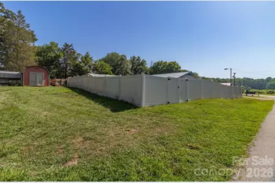 944 Fisher Ferry Street, Thomasville, NC 27360 - Photo 25