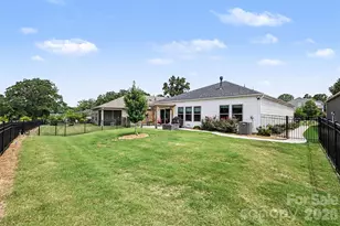 9330 Festival Wy, Charlotte, NC 28215 - Photo 23