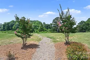 9330 Festival Wy, Charlotte, NC 28215 - Photo 27