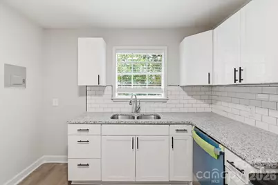 2121 Longleaf Drive, Charlotte, NC 28210 - Photo 5