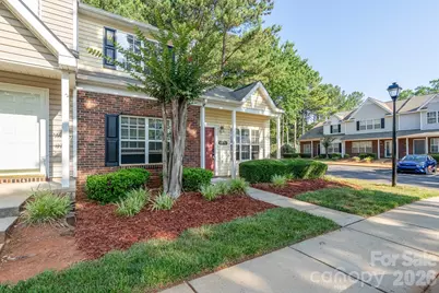 6491 Saint Bernard Way, Charlotte, NC 28269 - Photo 3