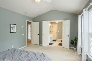 5743 Cambridge Bay Dr, Charlotte, NC 28269 - Photo 17
