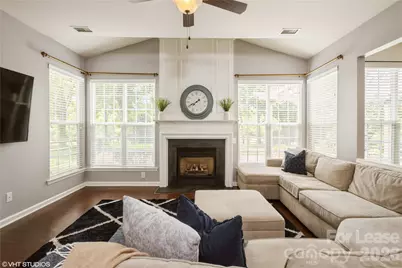 5743 Cambridge Bay Drive, Charlotte, NC 28269 - Photo 9