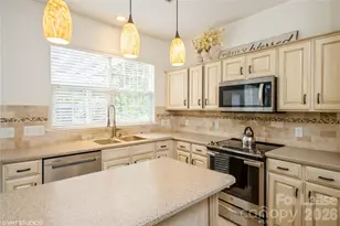 5743 Cambridge Bay Dr, Charlotte, NC 28269 - Photo 11