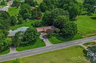 137 Liberty Church Rd, Taylorsville, NC 28681 - Photo 41