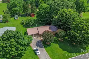 137 Liberty Church Rd, Taylorsville, NC 28681 - Photo 3