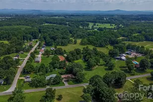 137 Liberty Church Rd, Taylorsville, NC 28681 - Photo 5