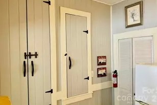 23 Leatherwood Ln, Hendersonville, NC 28739 - Photo 11