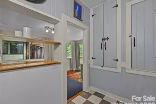 23 Leatherwood Ln, Hendersonville, NC 28739 - Photo 25