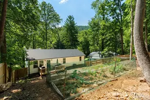 98 Dryid Hill Rd, Swannanoa, NC 28778 - Photo 25