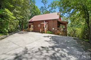 61 Misty Hill Ln, Franklin, NC 28734 - Photo 13