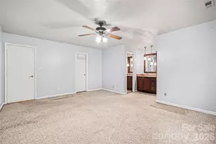 243 Vista Grande Cir, Charlotte, NC 28226 - Photo 15