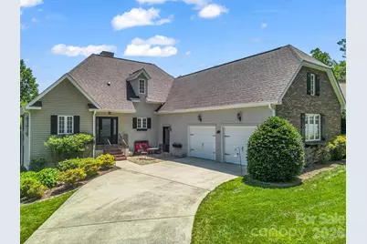 29 Spring Heights Court, Hendersonville, NC 28791 - Photo 1