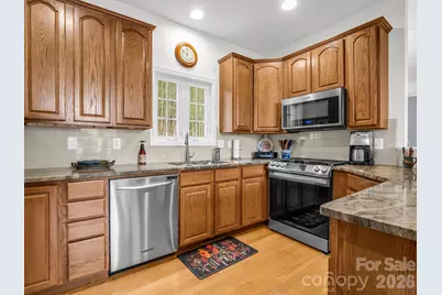 29 Spring Heights Court, Hendersonville, NC 28791 - Photo 17