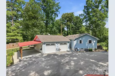 220 Bradshaw Avenue, Hendersonville, NC 28792 - Photo 5