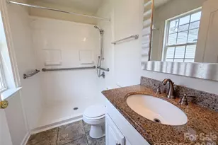 6318 Whispering Brook Ct, Charlotte, NC 28216 - Photo 15