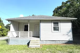 43 4th Ave, Rockingham, NC 28379 - Photo 1