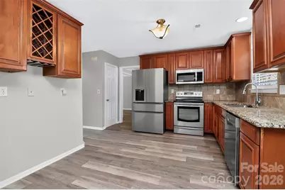 6102 Tesh Court, Charlotte, NC 28269 - Photo 5
