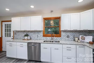 2525 Big Horn Drive, Morganton, NC 28655 - Photo 9