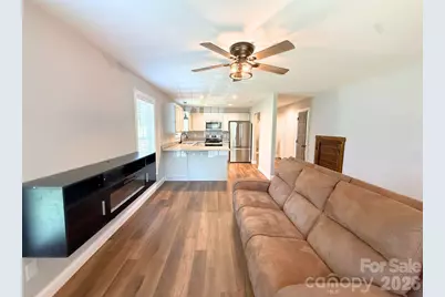 521 Johnson Street, Chester, SC 29706 - Photo 5