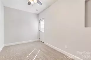 7206 Rock Island Rd, Charlotte, NC 28278 - Photo 23