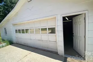 100 Ruby Ln, Gastonia, NC 28054 - Photo 33